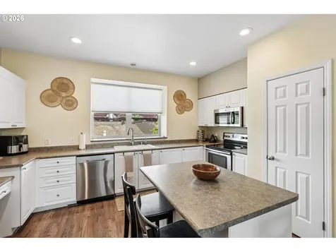 1808 SE Cutter Lane Vancouver WA 98661