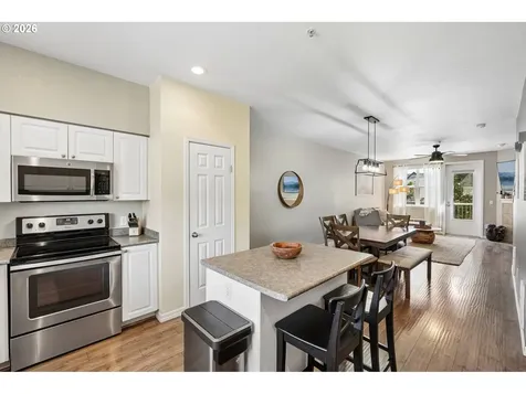 1808 SE Cutter Lane Vancouver WA 98661
