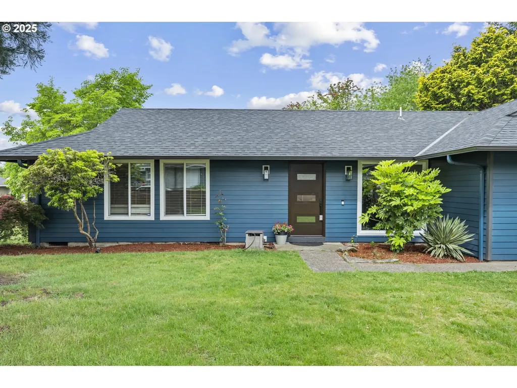 1245 SE 211th Avenue Gresham OR 97030