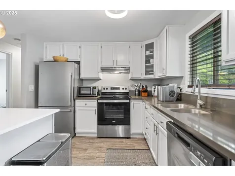 1245 SE 211th Avenue Gresham OR 97030