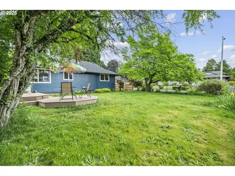 1245 SE 211th Avenue Gresham OR 97030