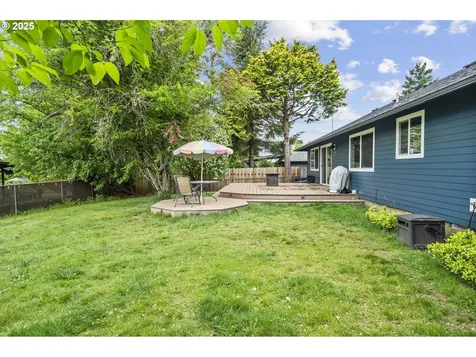 1245 SE 211th Avenue Gresham OR 97030