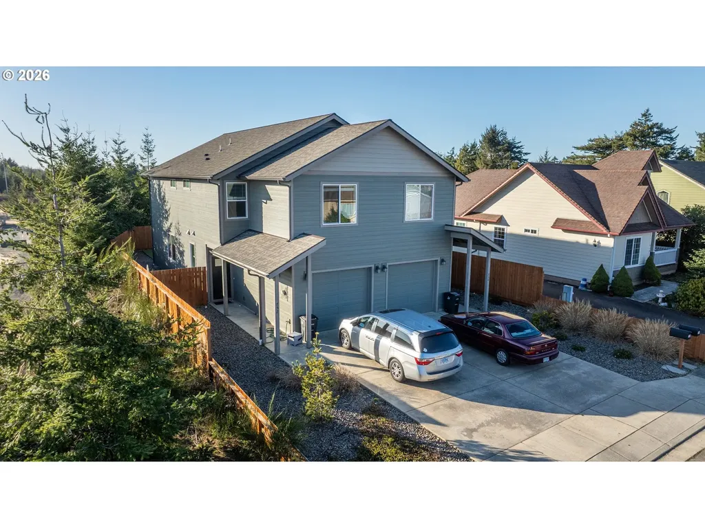 752 Madison Street Coos Bay OR 97420