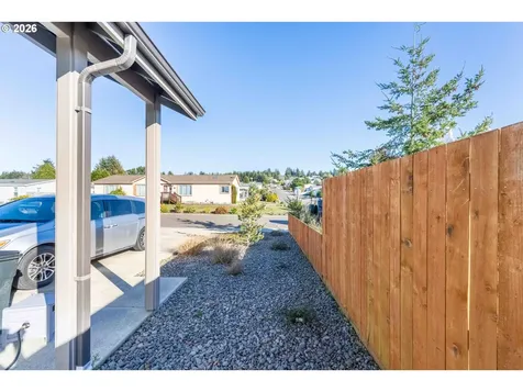 752 Madison Street Coos Bay OR 97420