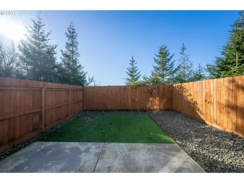 752 Madison Street Coos Bay OR 97420