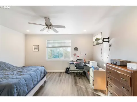 752 Madison Street Coos Bay OR 97420