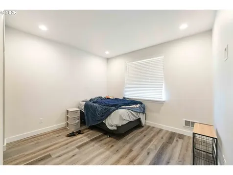 752 Madison Street Coos Bay OR 97420