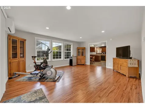468 55th Street Springfield OR 97478