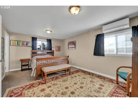 468 55th Street Springfield OR 97478