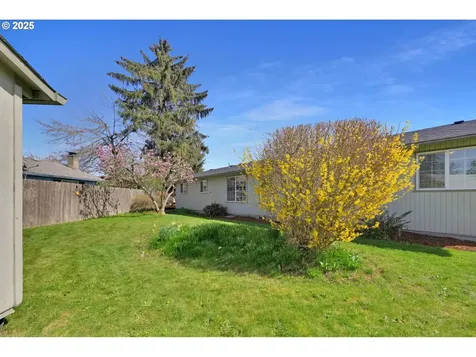 468 55th Street Springfield OR 97478