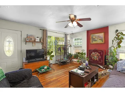 1620 NE Winter Street Roseburg OR 97470