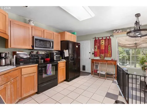 1620 NE Winter Street Roseburg OR 97470