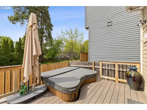 537 SE Spokane Street Portland OR 97202