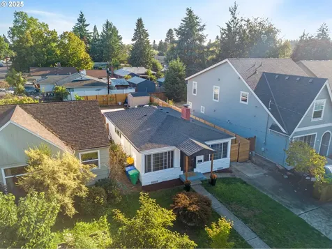 6142 SE Carlton Street Portland OR 97206