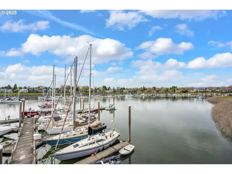 198 N Hayden Bay Drive Portland OR 97217