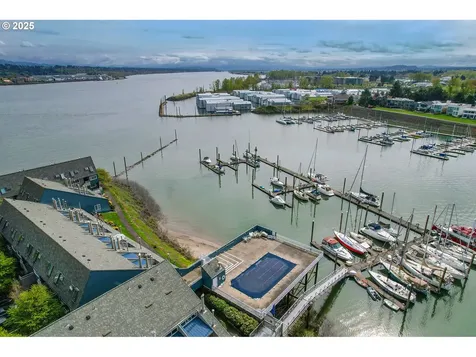 198 N Hayden Bay Drive Portland OR 97217