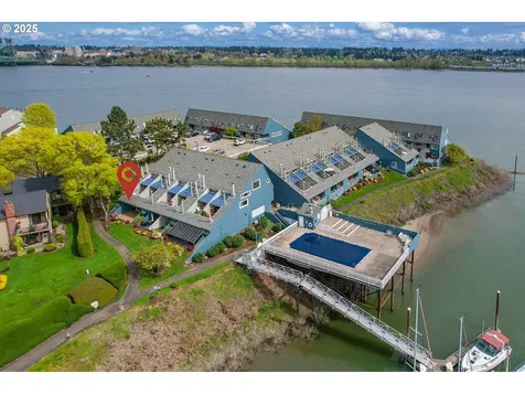 198 N Hayden Bay Drive Portland OR 97217