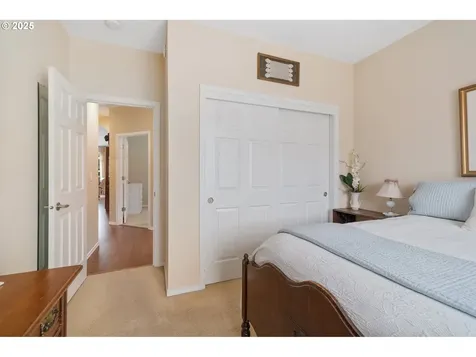 1801 N Falcon Drive Ridgefield WA 98642