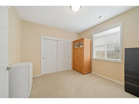 1801 N Falcon Drive Ridgefield WA 98642