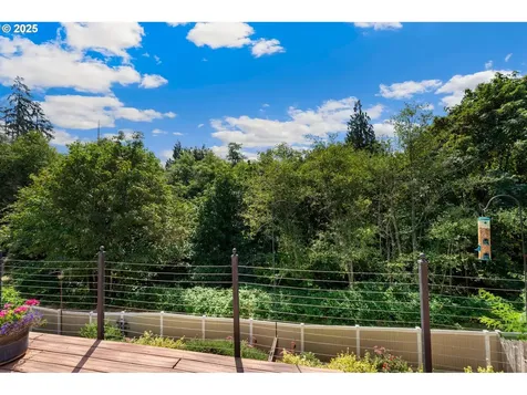 1801 N Falcon Drive Ridgefield WA 98642
