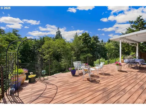 1801 N Falcon Drive Ridgefield WA 98642