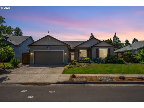 1801 N Falcon Drive Ridgefield WA 98642