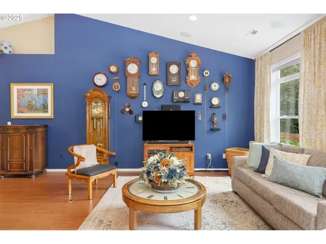 1801 N Falcon Drive Ridgefield WA 98642