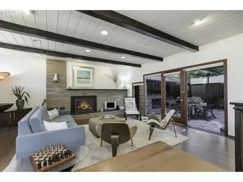 4204 NE Maywood Place Portland OR 97220