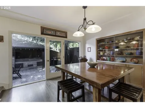 4204 NE Maywood Place Portland OR 97220