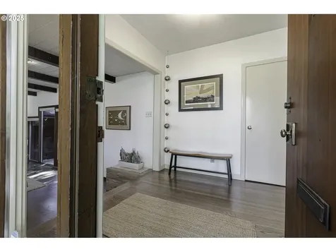 4204 NE Maywood Place Portland OR 97220
