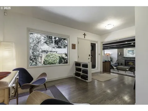 4204 NE Maywood Place Portland OR 97220