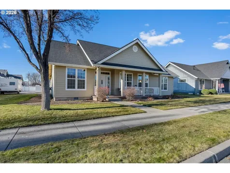 1075 NE Hudspeth Lane Prineville OR 97754
