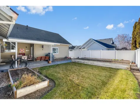 1075 NE Hudspeth Lane Prineville OR 97754