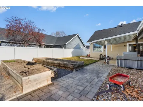 1075 NE Hudspeth Lane Prineville OR 97754