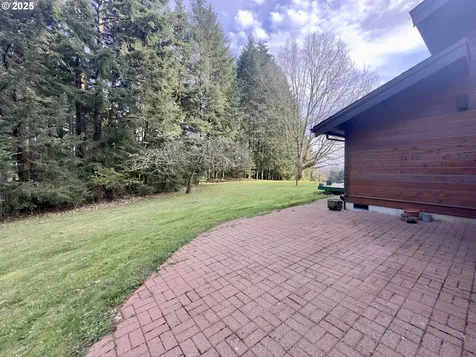 130 Glory Road Woodland WA 98674