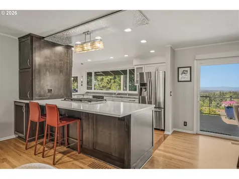65 NW 86th Avenue Portland OR 97229