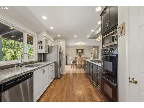 65 NW 86th Avenue Portland OR 97229
