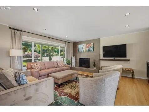65 NW 86th Avenue Portland OR 97229