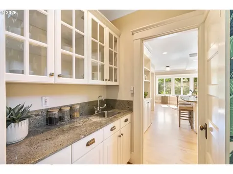 2343 NE 21st Avenue Portland OR 97212