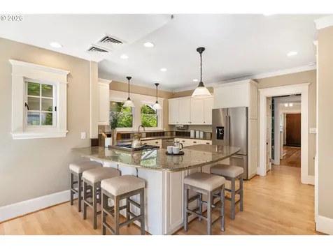 2343 NE 21st Avenue Portland OR 97212