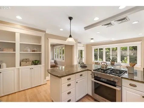 2343 NE 21st Avenue Portland OR 97212