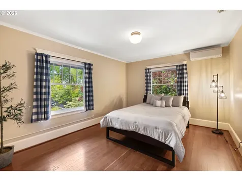 2343 NE 21st Avenue Portland OR 97212