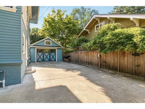 2343 NE 21st Avenue Portland OR 97212