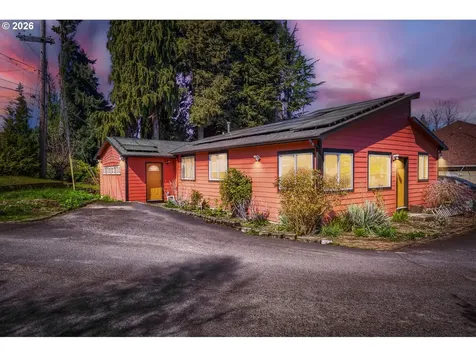 7817 SE Strawberry Lane Milwaukie OR 97267