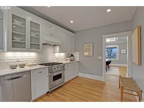 3334 NE 30th Avenue Portland OR 97212
