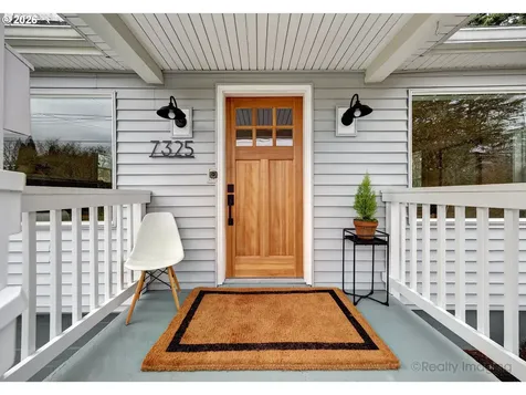 7325 SE 22nd Avenue Portland OR 97202