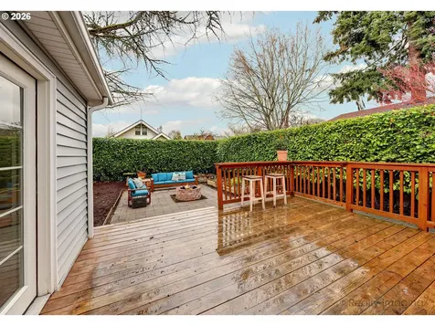 7325 SE 22nd Avenue Portland OR 97202