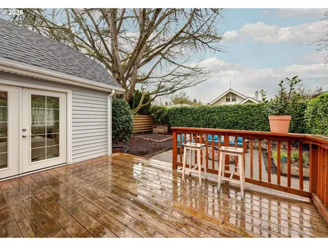 7325 SE 22nd Avenue Portland OR 97202