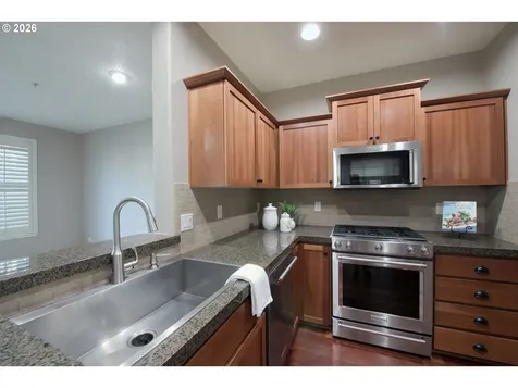 4835 NW Blandy Terrace Portland OR 97229