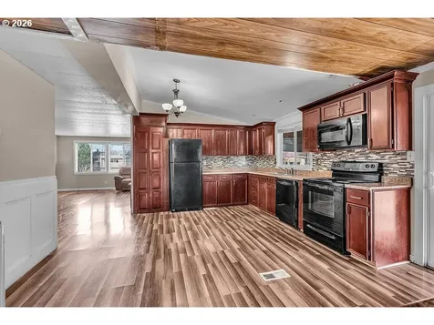 1428 NW 5th Street Mcminnville OR 97128